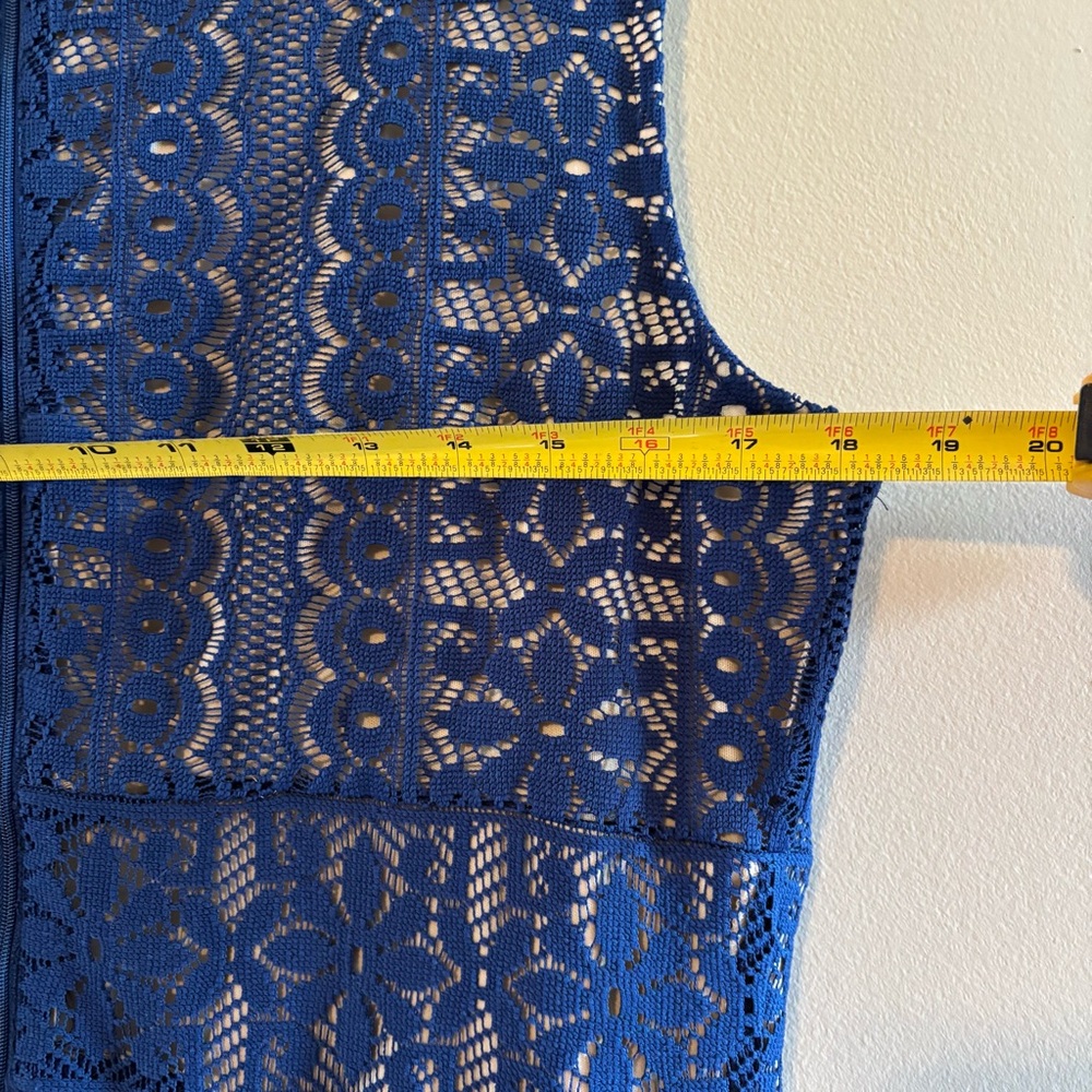 Gabby Skye Navy Lace Sleeveless Fit & Flare Dress - Picture 5 of 6